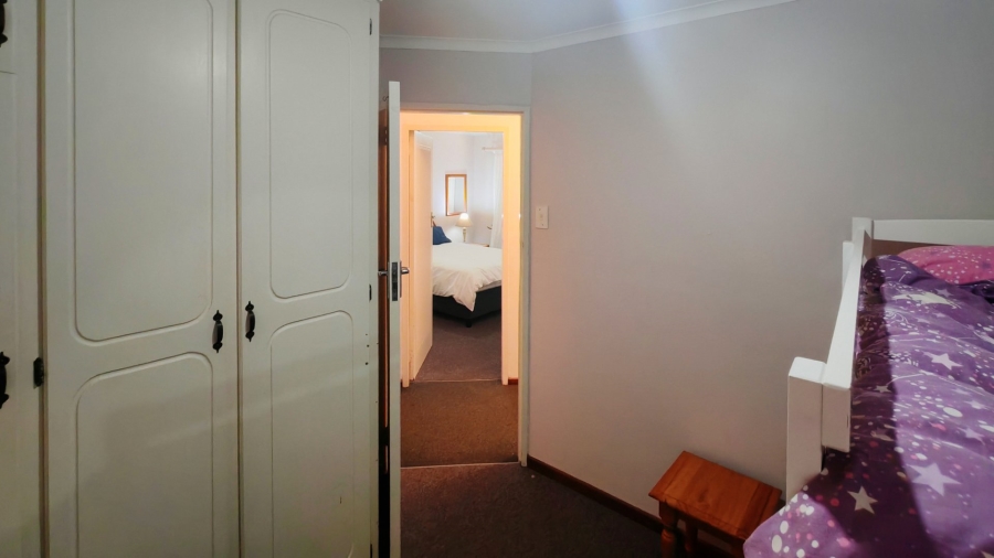 3 Bedroom Property for Sale in Hartenbos Central Western Cape